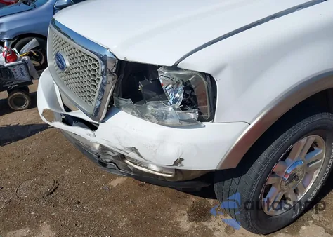 2004 Ford F150 из США, поврежденный, VIN 1FTPX12594NC49611